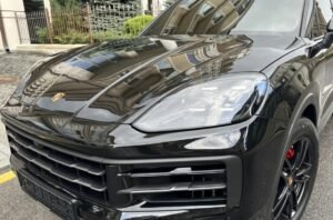 Porsche Cayenne 2025